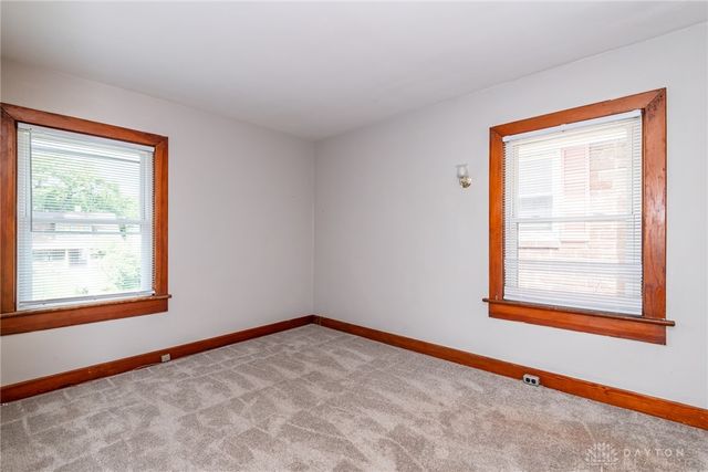 2316 S Dixie Drive, Kettering, OH 45409