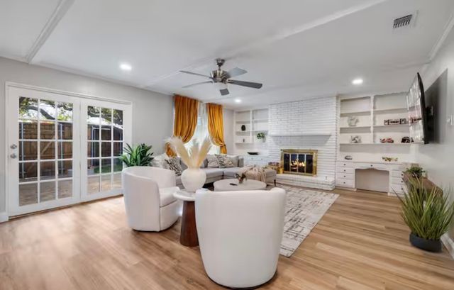 9005 Villa Park Circle, Dallas, TX 75225