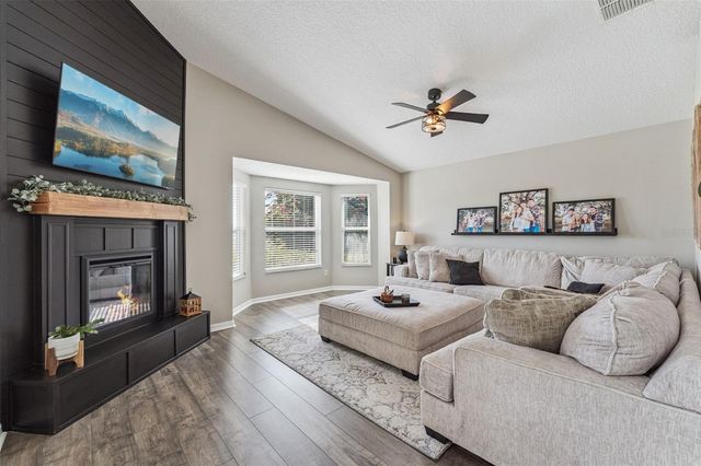 15436 AMBERBEAM BOULEVARD, Winter Garden, FL 34787