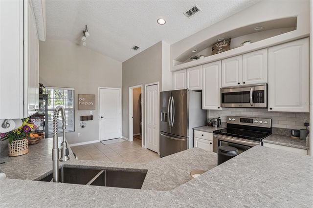 15436 AMBERBEAM BOULEVARD, Winter Garden, FL 34787