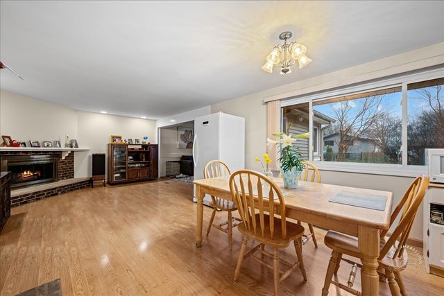 631 Venice Court, Schaumburg, IL 60193