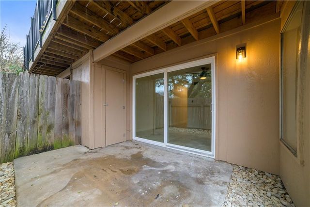 2600 Penny LN 118, Austin, TX 78757