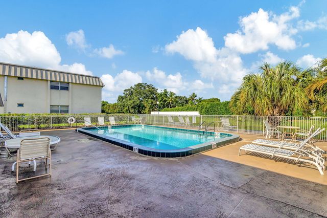 10789 N Military Trail 6, Palm Beach Gardens, FL 33410