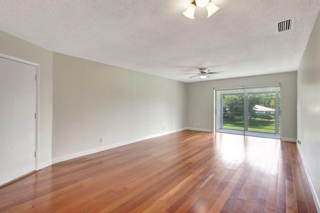 10789 N Military Trail 6, Palm Beach Gardens, FL 33410