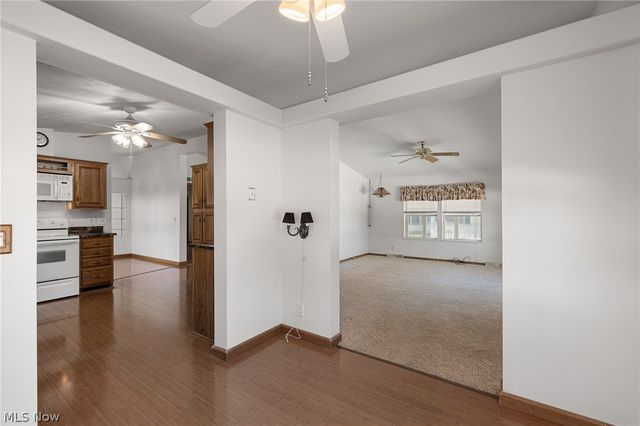 45 Periwinkle Drive, Olmsted Twp, OH 44138