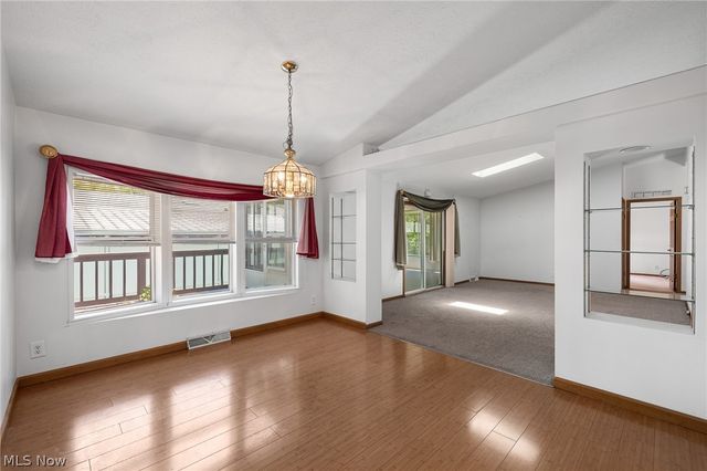 45 Periwinkle Drive, Olmsted Twp, OH 44138