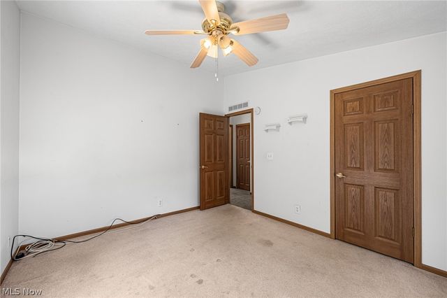 45 Periwinkle Drive, Olmsted Twp, OH 44138