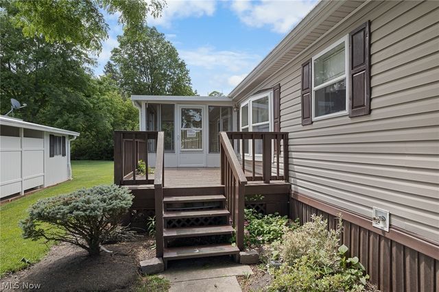 45 Periwinkle Drive, Olmsted Twp, OH 44138