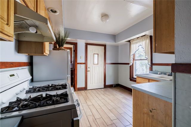 163 Mcnaughton Street, Rochester, NY 14606