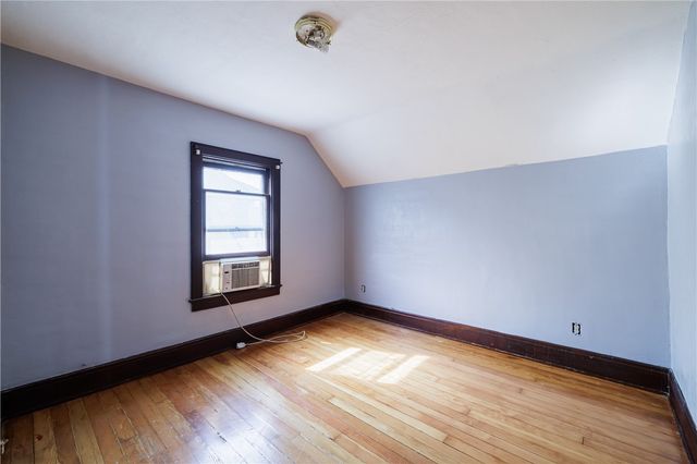 163 Mcnaughton Street, Rochester, NY 14606