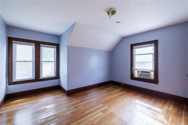 163 Mcnaughton Street, Rochester, NY 14606