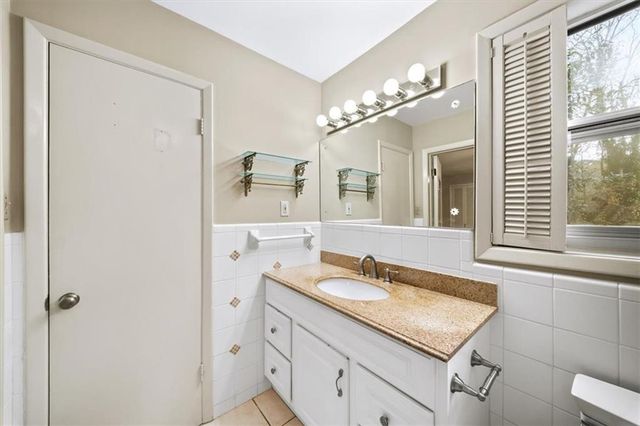 1570 Nantahalla NE Court, Atlanta, GA 30329