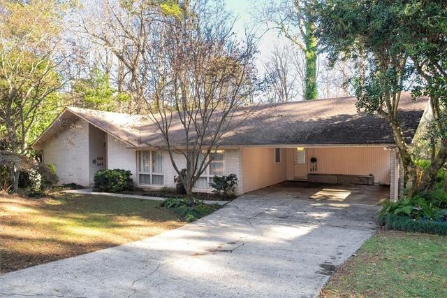 1570 Nantahalla NE Court, Atlanta, GA 30329