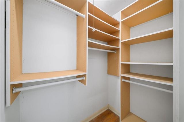 1570 Nantahalla NE Court, Atlanta, GA 30329