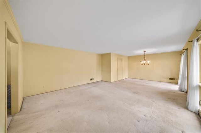 1570 Nantahalla NE Court, Atlanta, GA 30329