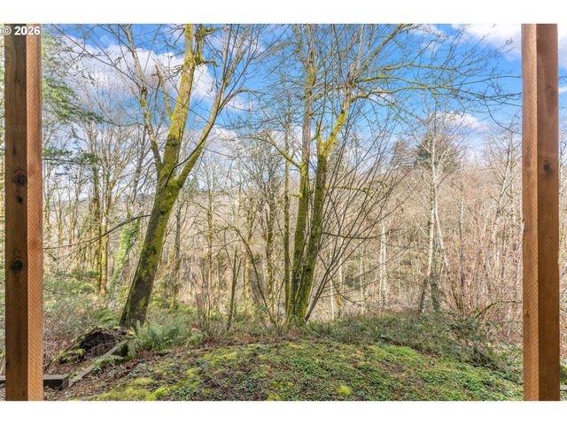 1546 Nw BENFIELD Dr, Portland, OR 97229