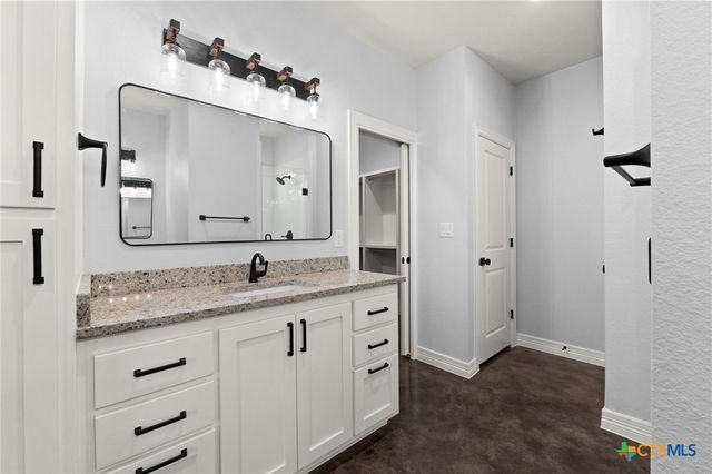 1617 Badger Lane, Lampasas, TX 76550