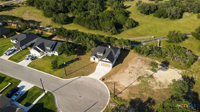1617 Badger Lane, Lampasas, TX 76550