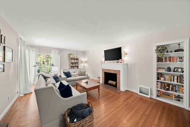 408 Santa Ynez Way, Sacramento, CA 95816