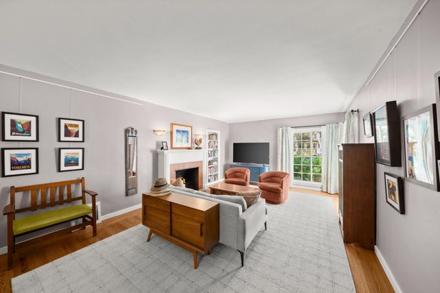 408 Santa Ynez Way, Sacramento, CA 95816