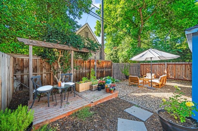 408 Santa Ynez Way, Sacramento, CA 95816