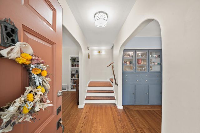 408 Santa Ynez Way, Sacramento, CA 95816
