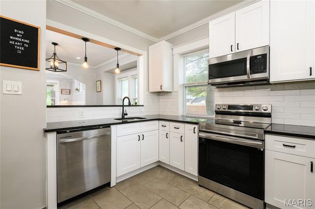 4716 Milentz Avenue, St Louis, MO 63116