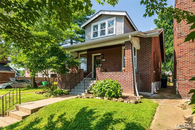 4716 Milentz Avenue, St Louis, MO 63116