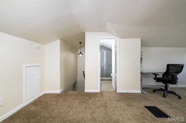 4716 Milentz Avenue, St Louis, MO 63116