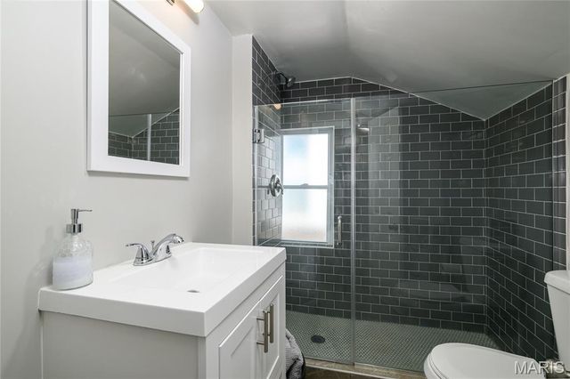 4716 Milentz Avenue, St Louis, MO 63116