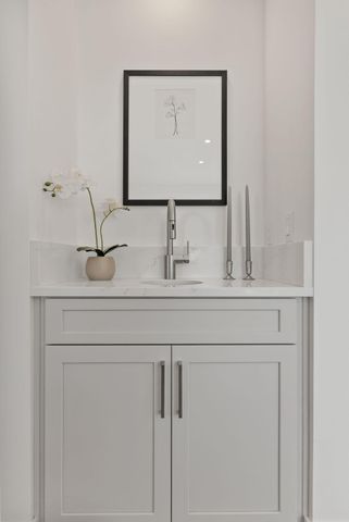 1140 SW Mt Bachelor Drive E301, Bend, OR 97702