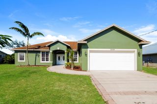 3889 SW Wycoff Street, Port St Lucie, FL 34953