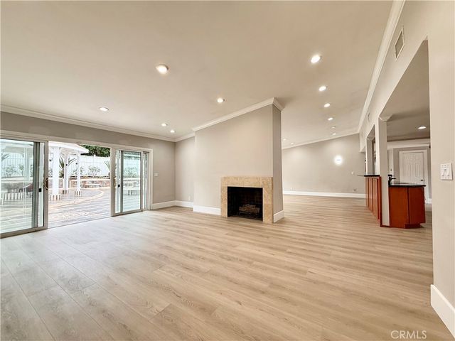 24204 Calvert, Woodland Hills, CA 91367