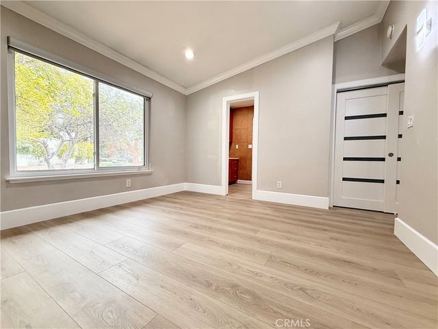 24204 Calvert, Woodland Hills, CA 91367