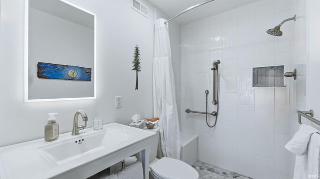 9417 Crystal Spring Drive, Fort Wayne, IN 46804