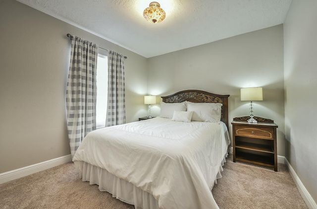 1118 Chelsea Lane, Pearland, TX 77581