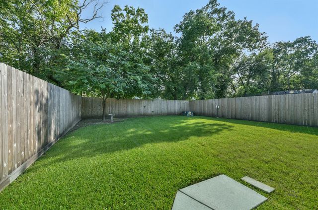 1118 Chelsea Lane, Pearland, TX 77581