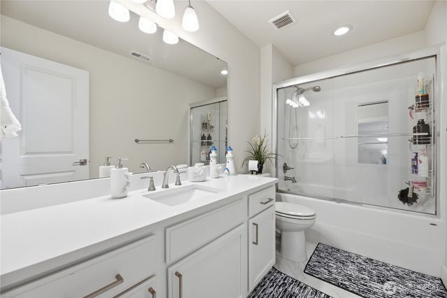 5367 50th Loop SE, Lacey, WA 98503
