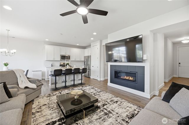 5367 50th Loop SE, Lacey, WA 98503