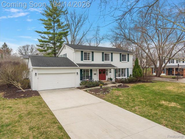 31251 Heath Court, Beverly Hills Village, MI 48025
