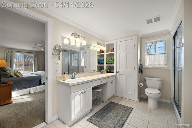 31251 Heath Court, Beverly Hills Village, MI 48025