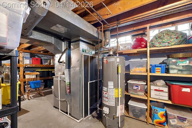 31251 Heath Court, Beverly Hills Village, MI 48025