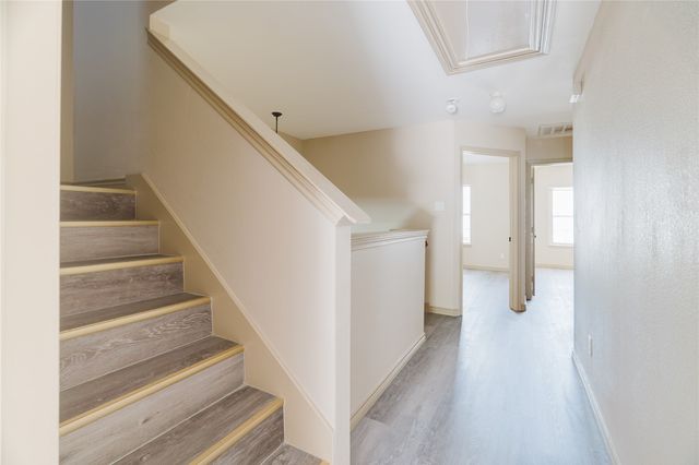 12604 Bay Avenue, Fort Worth, TX 76040