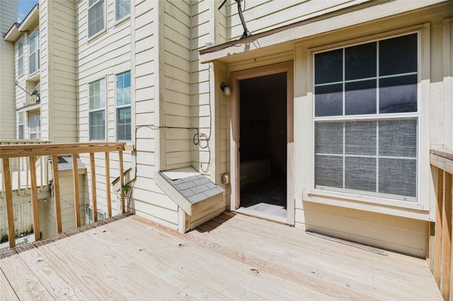 12604 Bay Avenue, Fort Worth, TX 76040