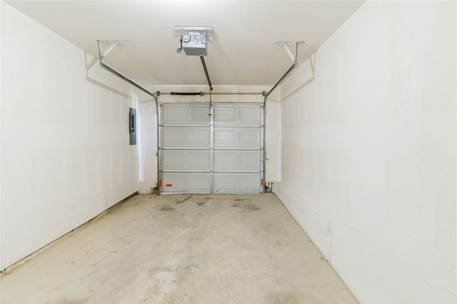 12604 Bay Avenue, Fort Worth, TX 76040
