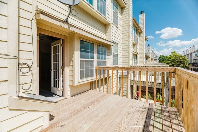 12604 Bay Avenue, Fort Worth, TX 76040