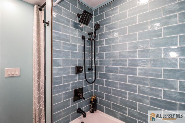 75 Grant Avenue, Fords, NJ 08863