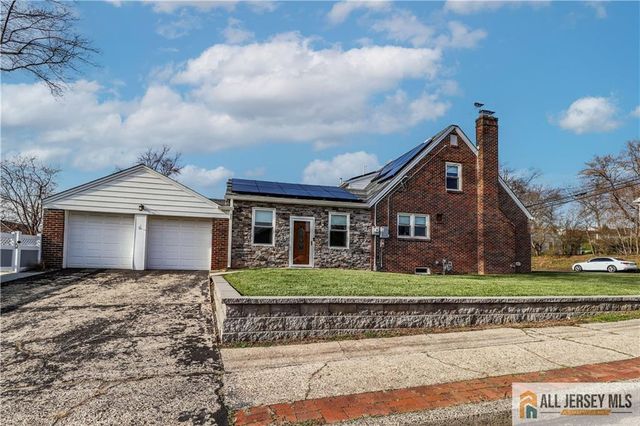 75 Grant Avenue, Fords, NJ 08863