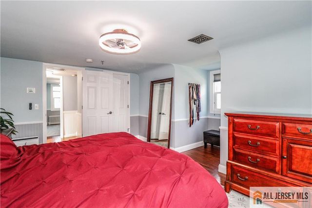 75 Grant Avenue, Fords, NJ 08863