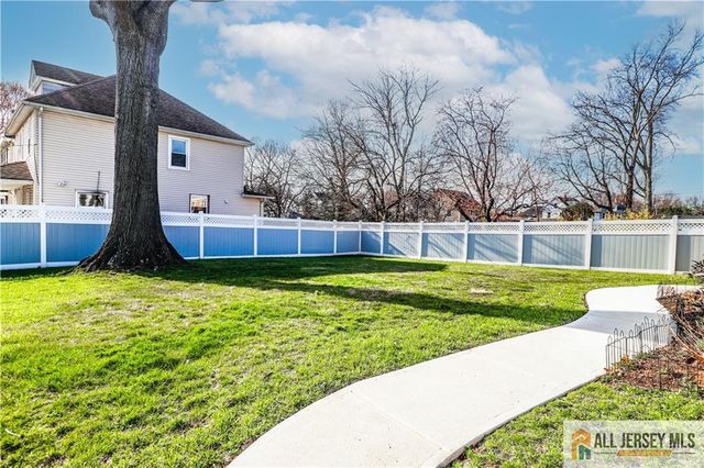 75 Grant Avenue, Fords, NJ 08863